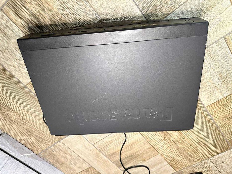Видеомагнітофон/Видеомагнітофон/Видеопрогравач Panasonic NV-SD400