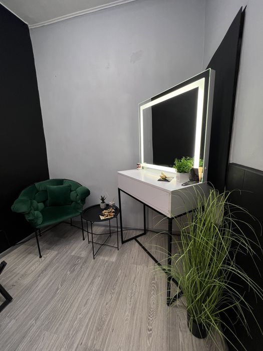 Оренда кабінету Хрещатик Світло не вимикають