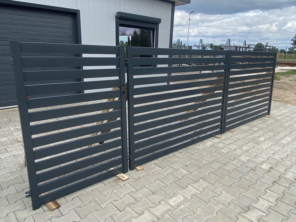 Panele ogrodzeniowe, ogrodzenie panelowe, panel fi4 montaż z montażem