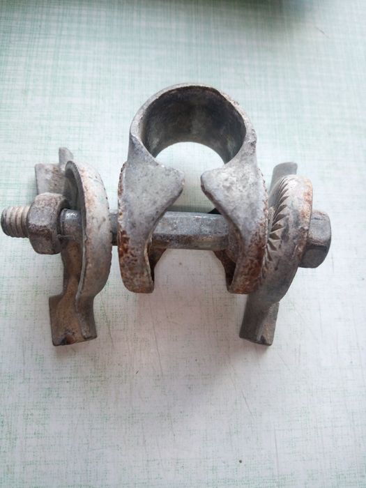 "Рога" на руль велосипеда. Крепление для седла.