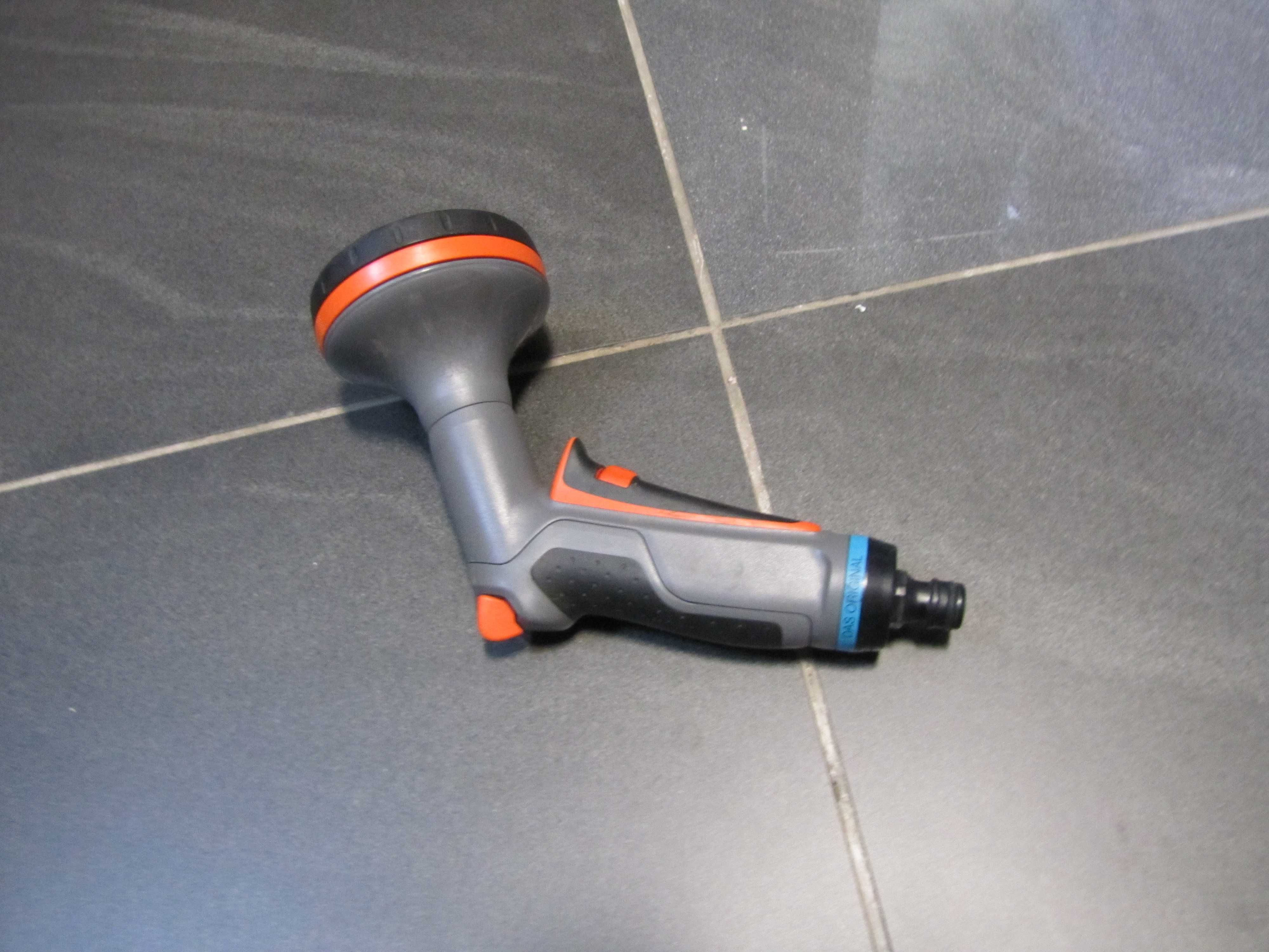Pistolet natryskowy Spryskiwacz ogrodowy GARDENA Comfort