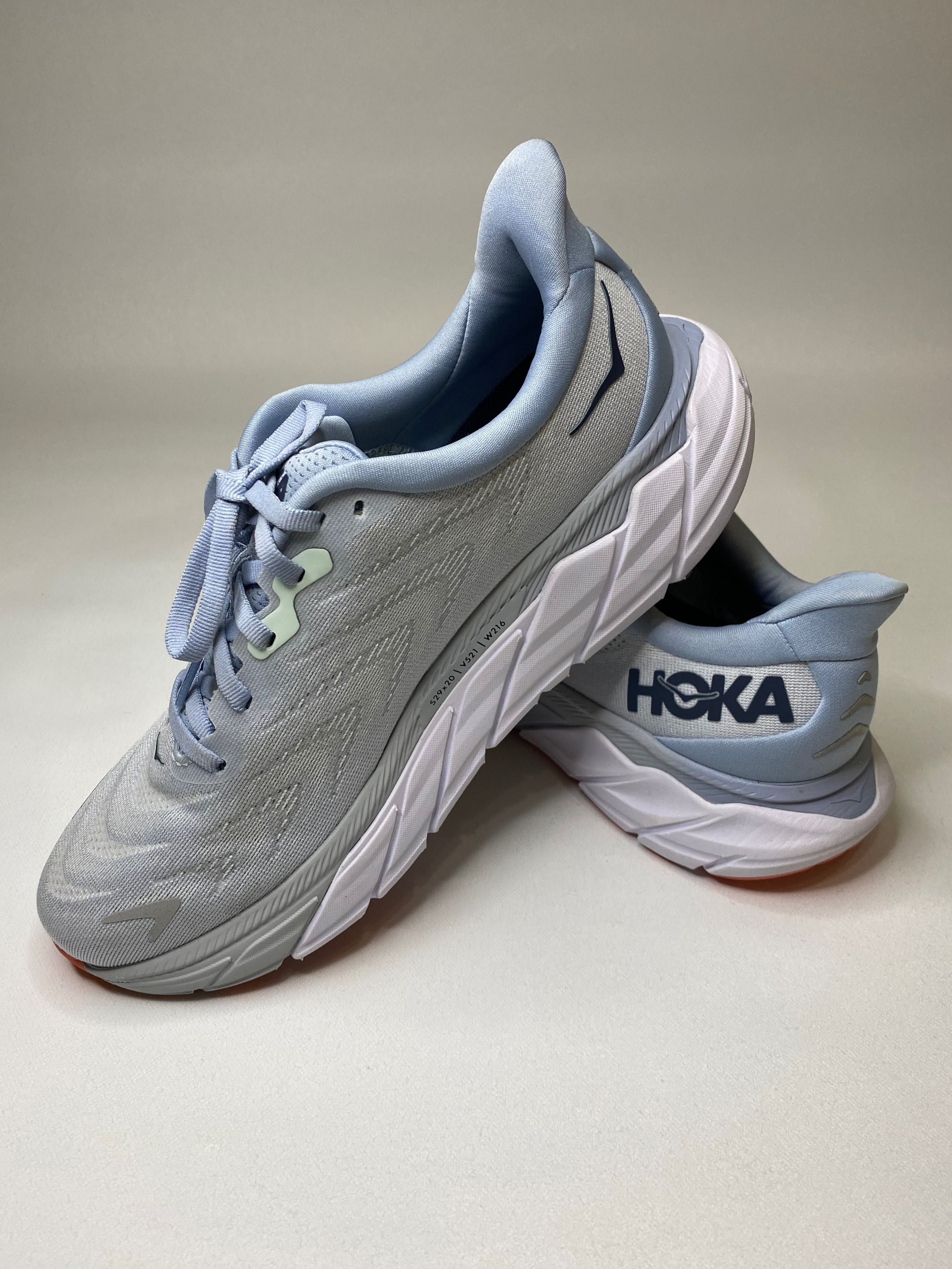 Кроссовки Hoka Arahi 6