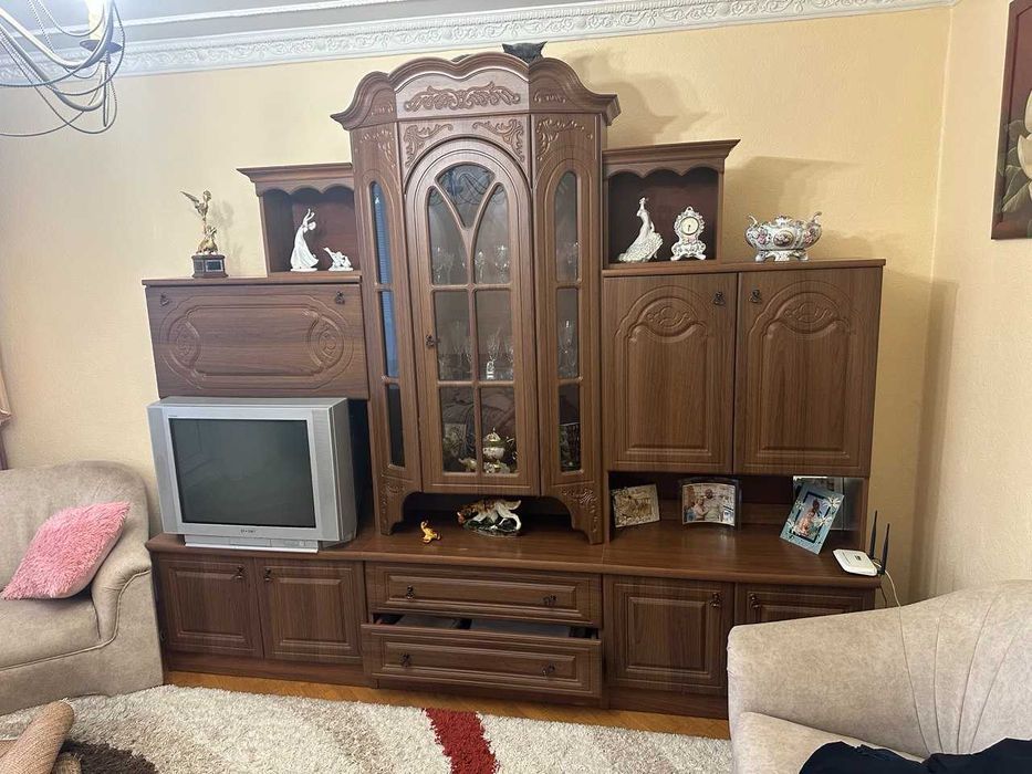 меблі б\у для вітальні