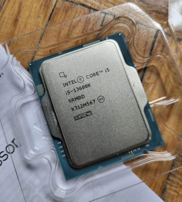 i5-13600K procesor