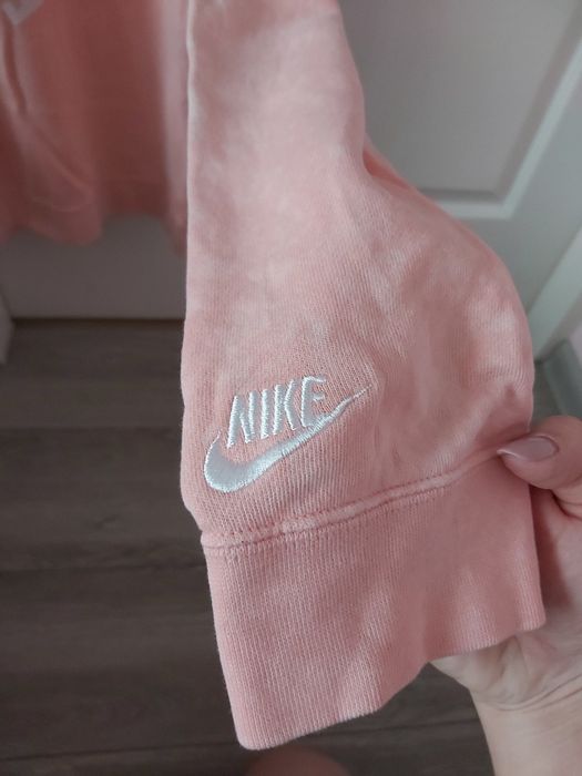 Piękna bluza damska Nike L