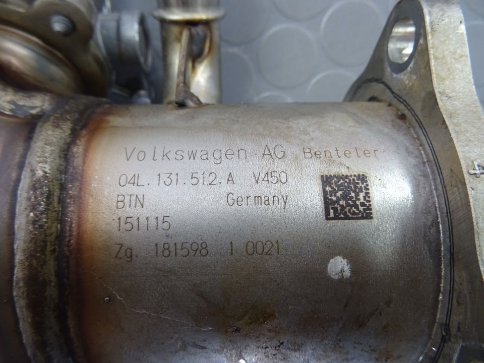 04L131512A 04L131501B chlodnica egr spalin 2.0 TDI CNH Audi A4 A5 Q5 A6 C7