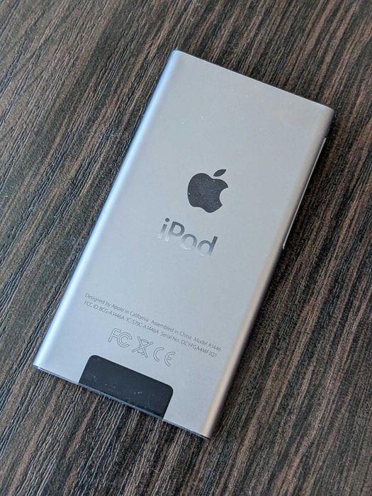 Ipod nano 7Gen 16Gb (є дефект)