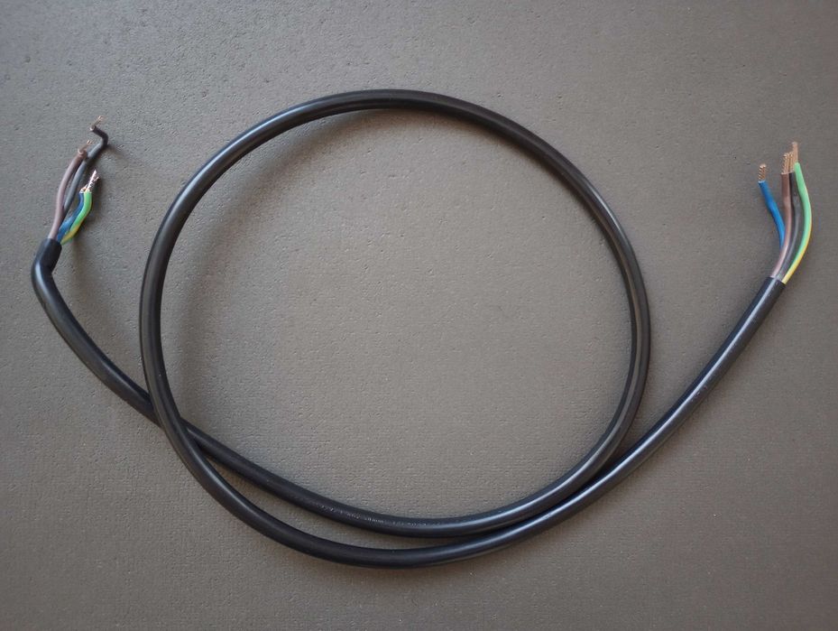 Nowy kabel przyłączeniowy do płyty elektrycznej