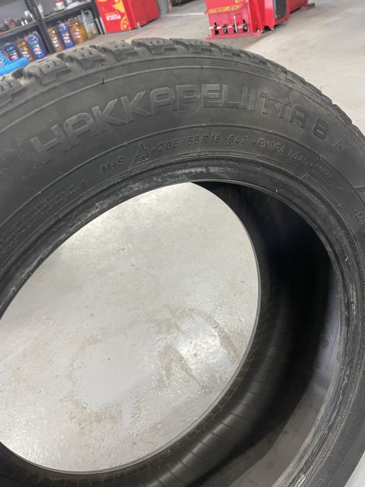 Зимові шини 205/55 R-16, 2 шт. nokian