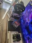 Ps4 pro 1 Tb w bdb stanie