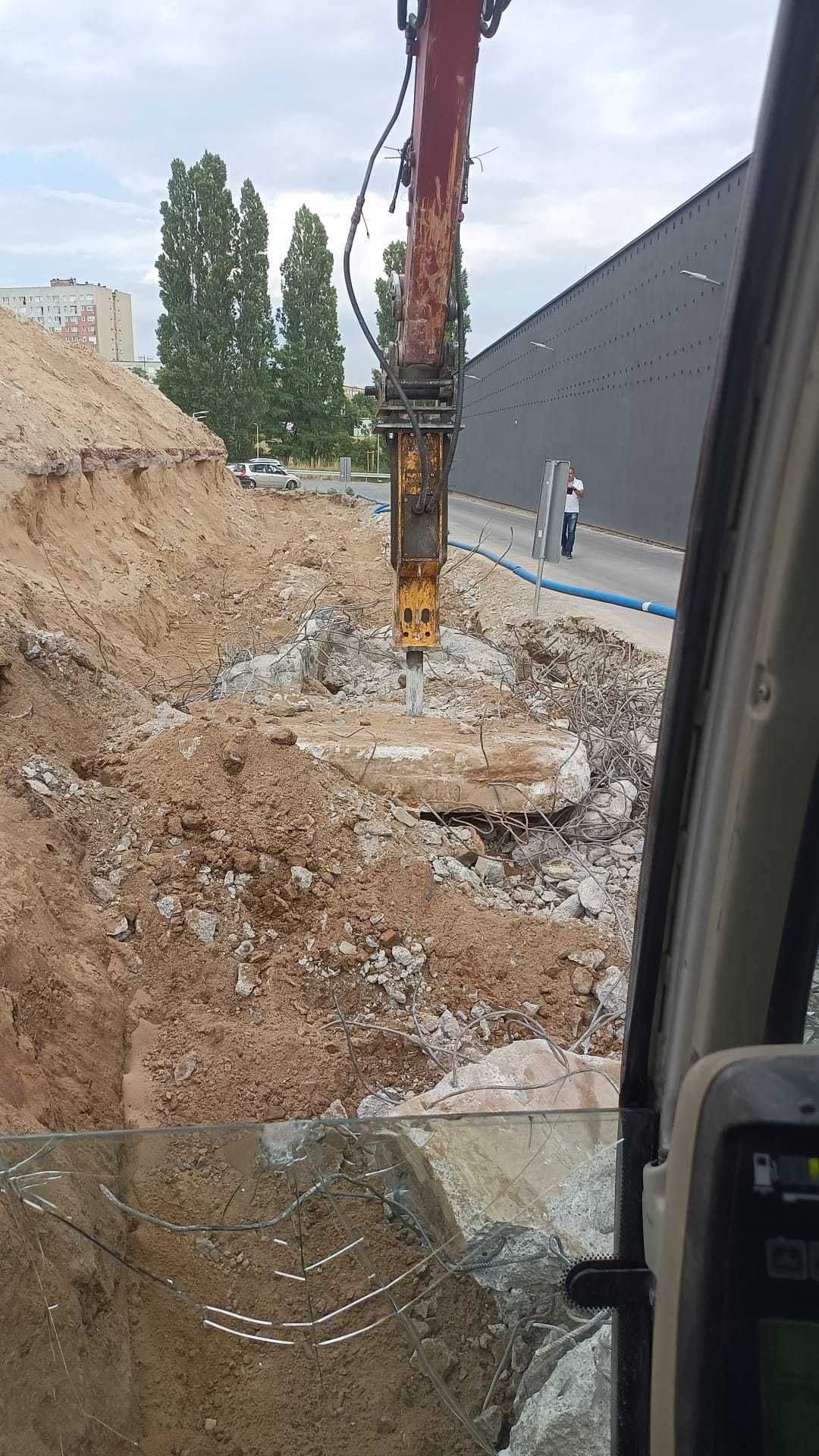 Koparka gąsienicowa kołowa szczeki młot