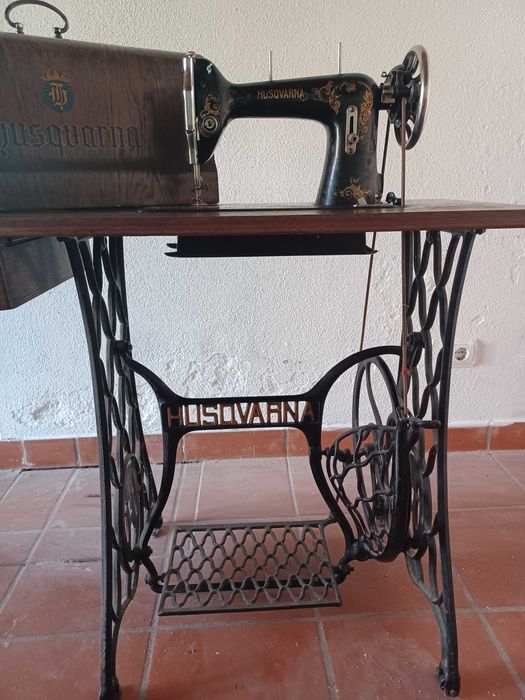 Maquina costura Husqvarna
