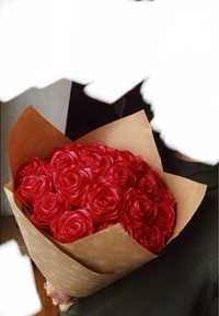 Bukiet róż ze wstążki