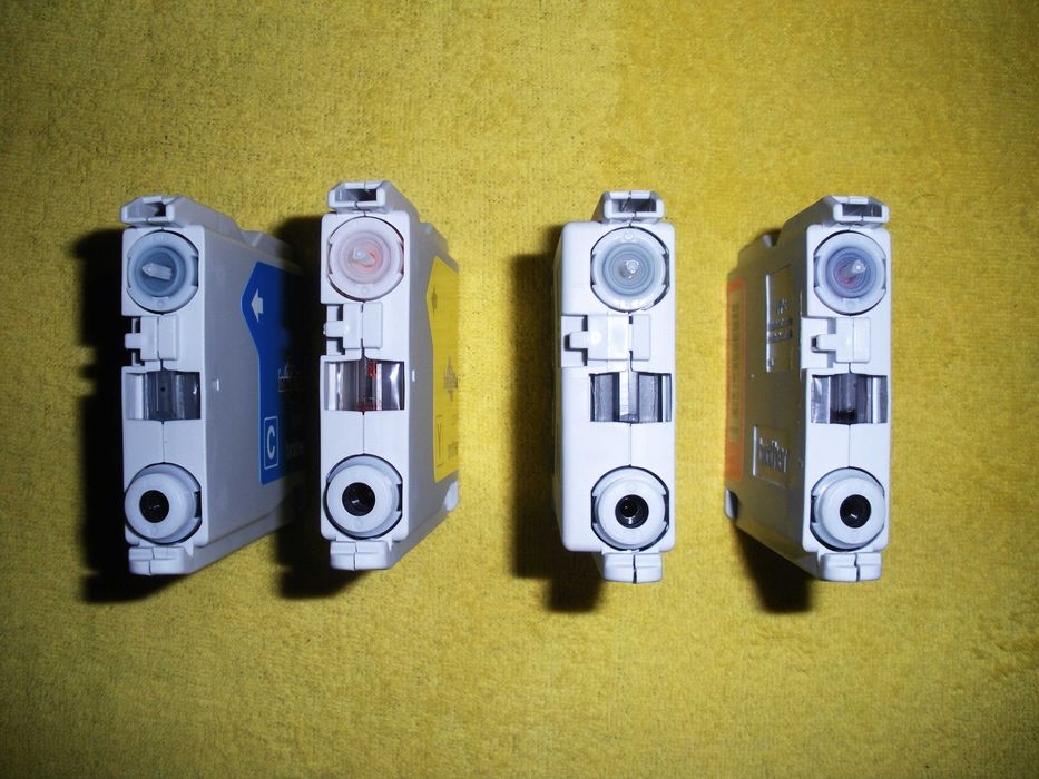 Картриджи “Brother LC 51 CL”.