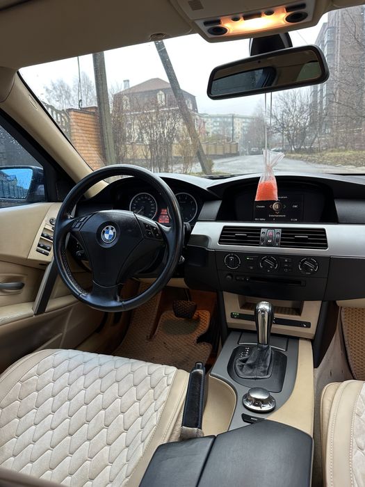 BMW E60 2.2 Газ/Бензин Обмін