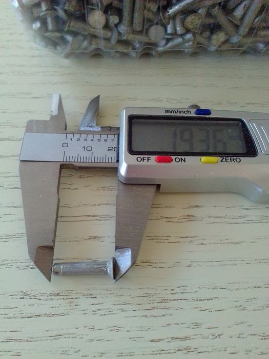 Заклёпка алюминиевая 4/20 DIN 661