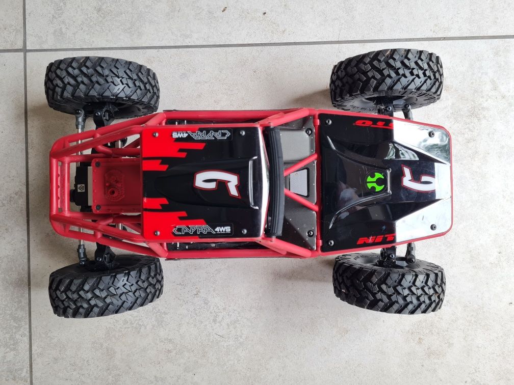 Axial capra 1.9 4WS 1:10 RTR Powystawowy