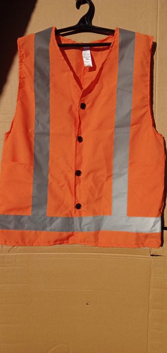 Продам сигнальный желет.
