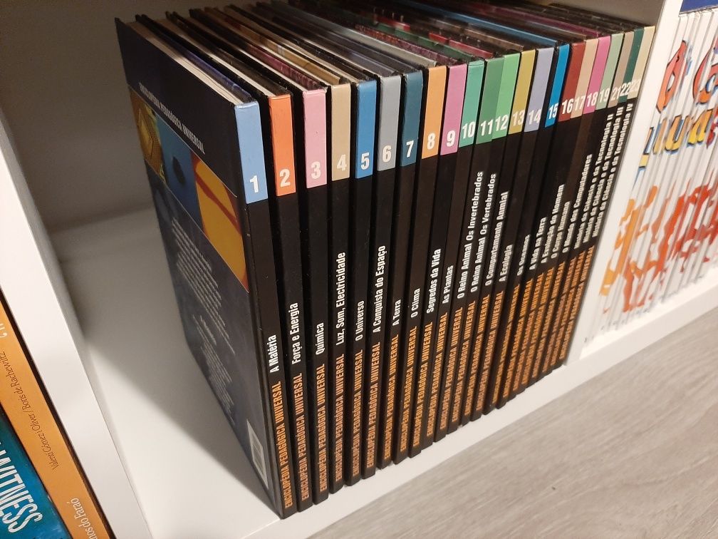 Coleção Enciclopédia universal