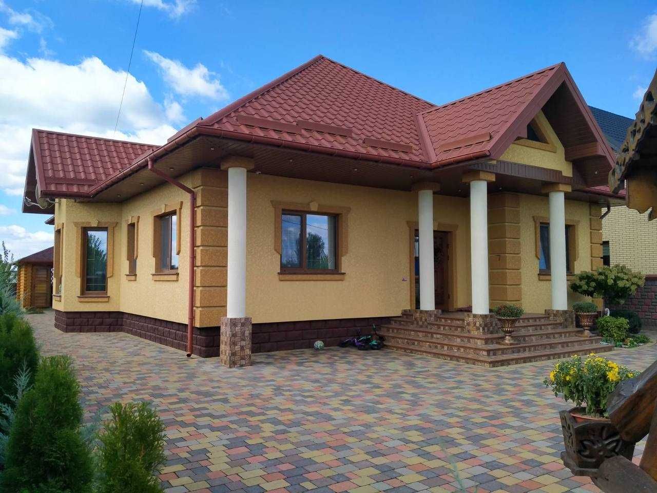 Продаж розкішного будинку м. Цумань
