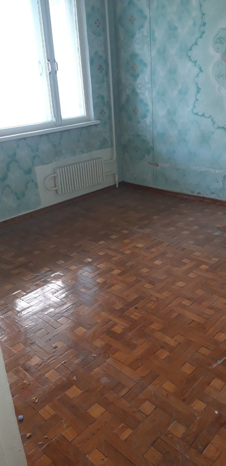 Продам 3-к квартиру улучшенной планировки метро Масельского
