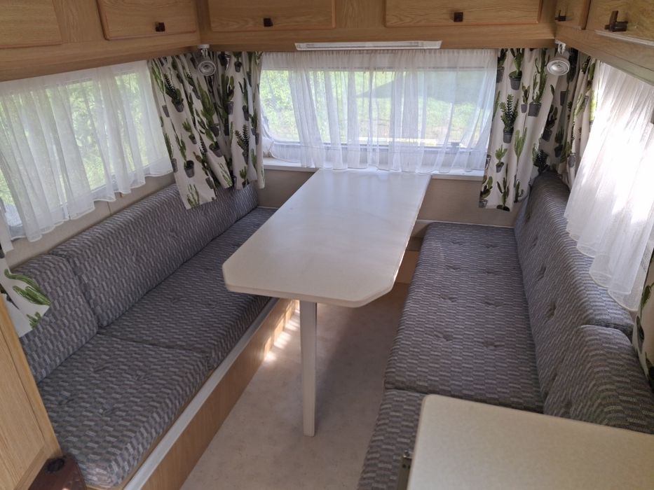 Przyczepa kempingowa Avento premier 385 TL Luxe