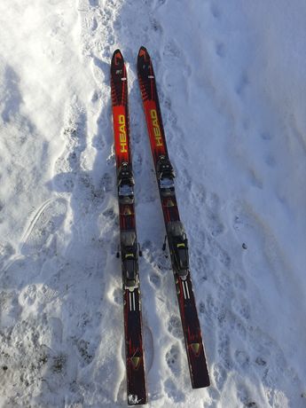 Продам лижі в нормальному стані  кріплення все справне