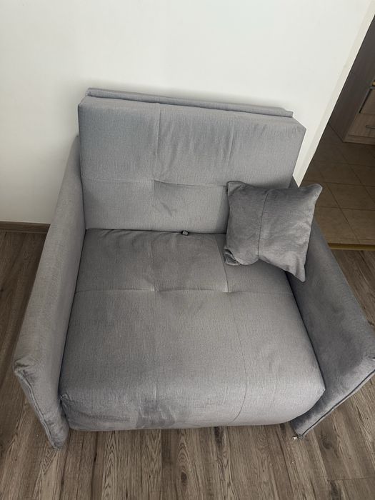 Dwie Sofy leo 1 zakupione w agatameble rok temu.