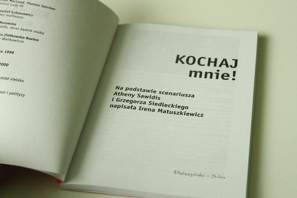 KOCHAJ MNIE powieść I. MATUSZKIEWICZ stan bdb+ ładne wydanie reportaż