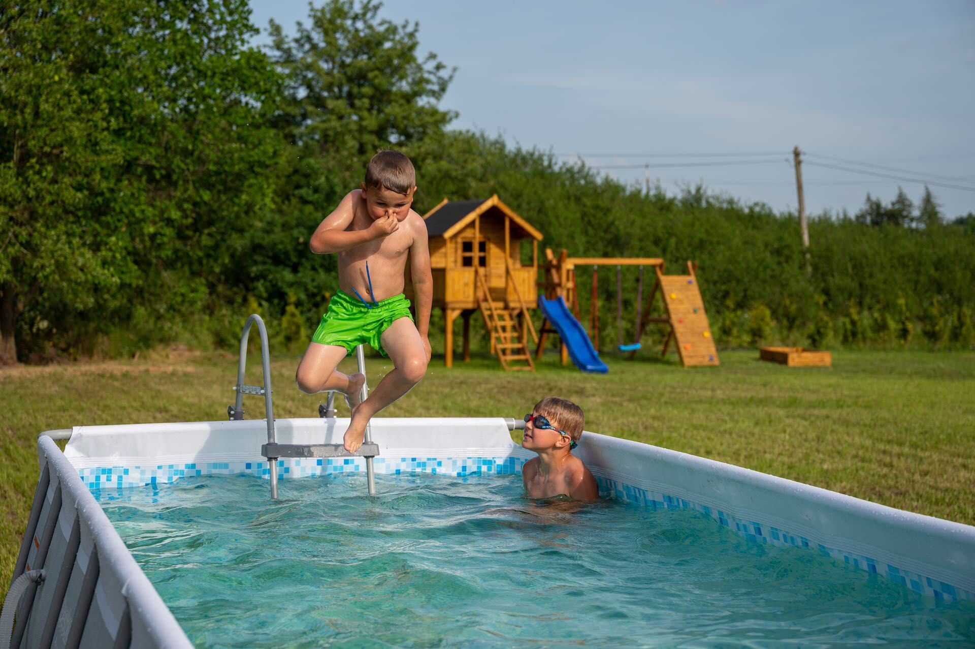 Domek z balią, jacuzzi nad morzem.