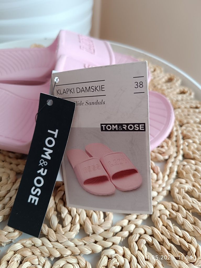 Nowe klapki damskie Tom & Rose r 38