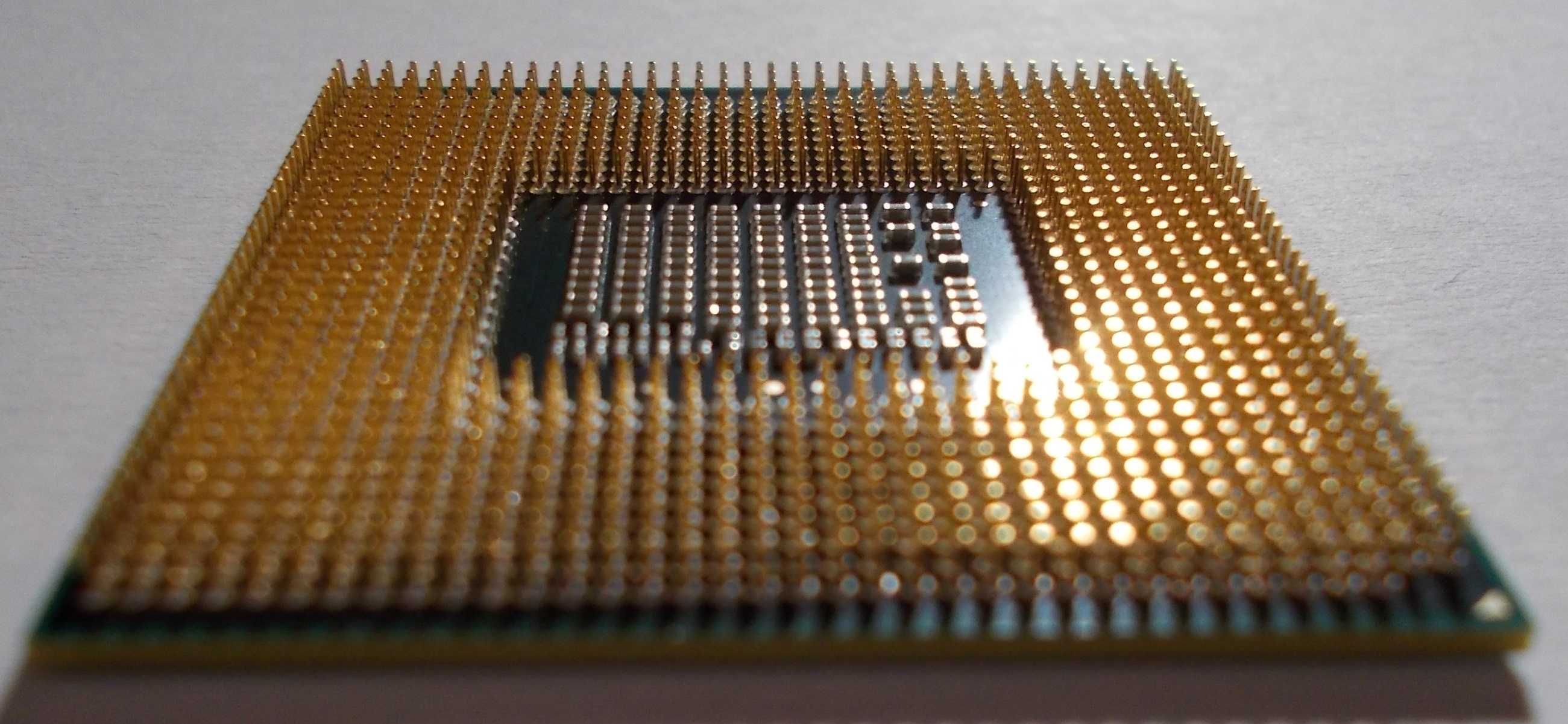 Procesor - Intel Core i3-2348 2,3GHz (SR0TD)