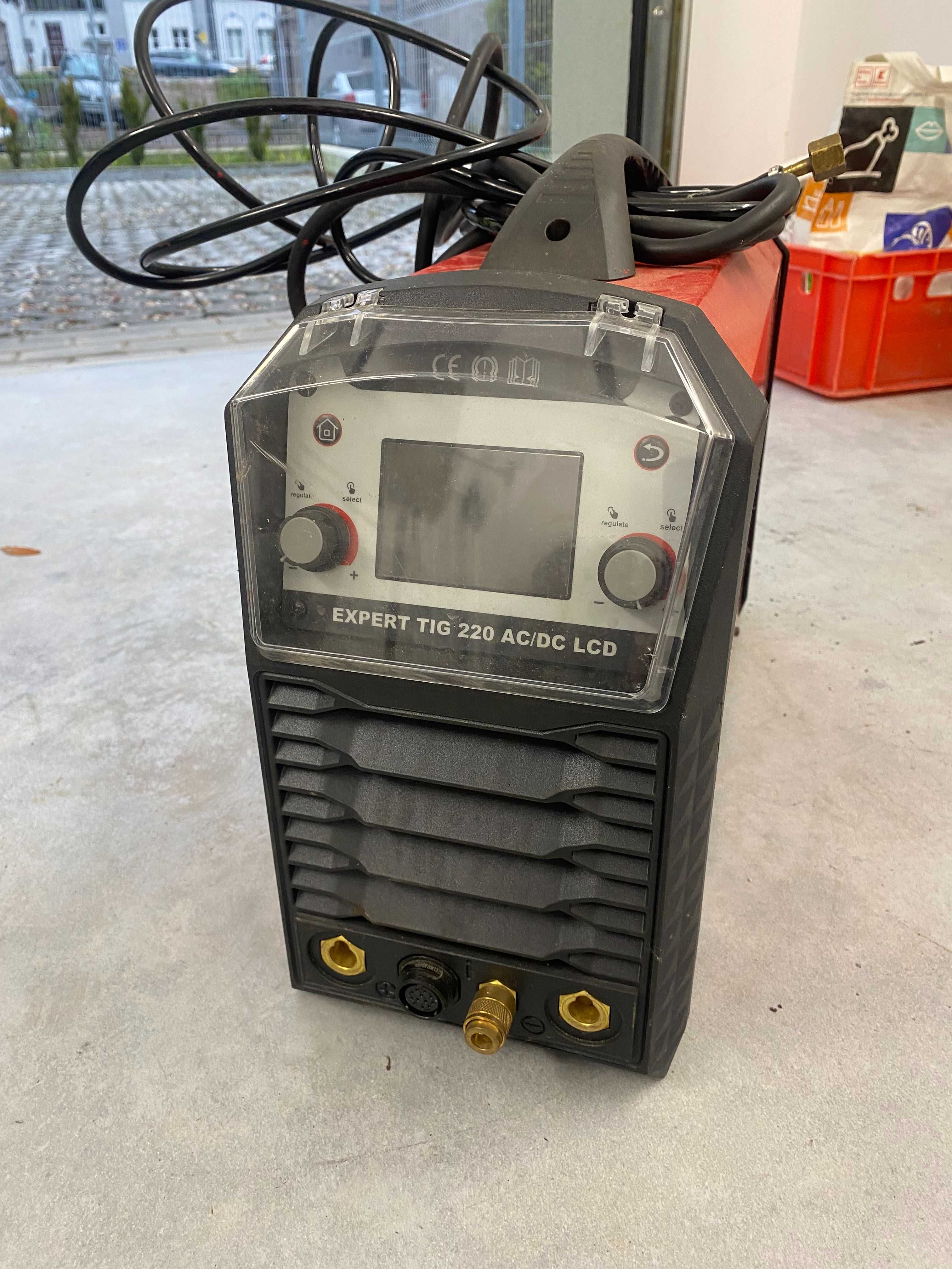 Spawarka Expert  TIG 220 AC/DC LCD