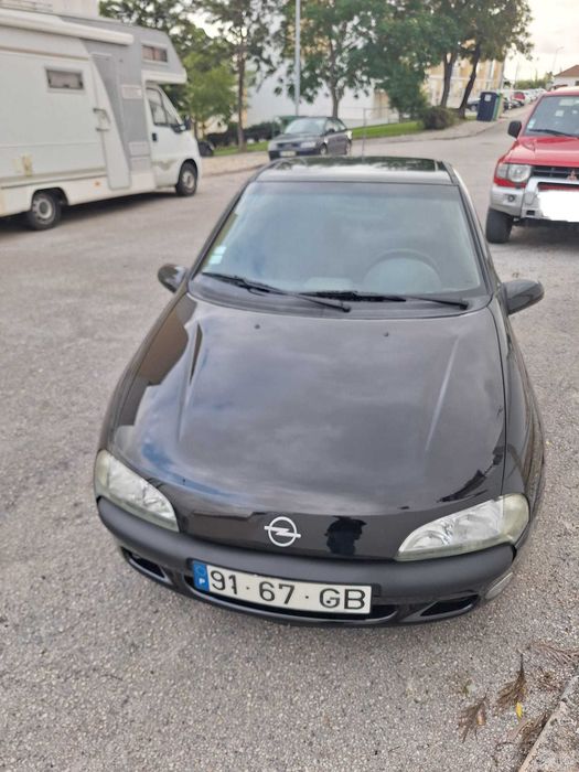 Opel Tigra Restaurado