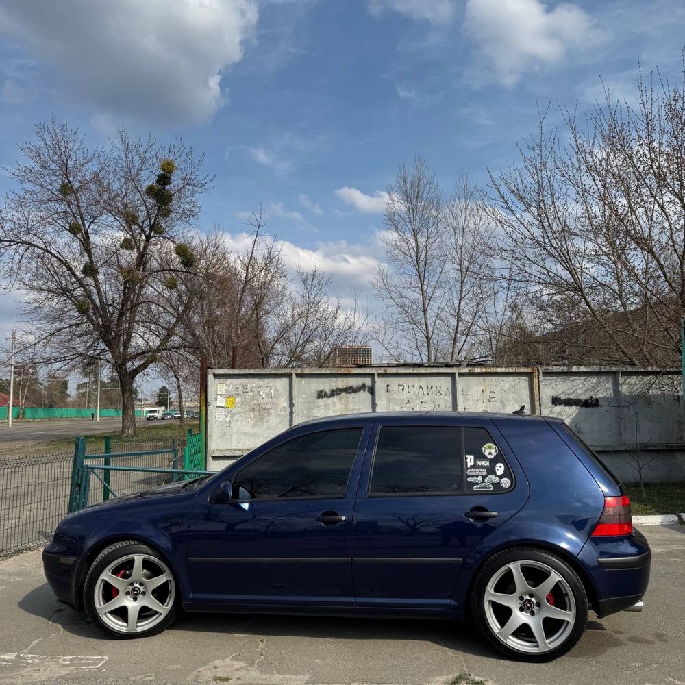 volkswagen golf 4