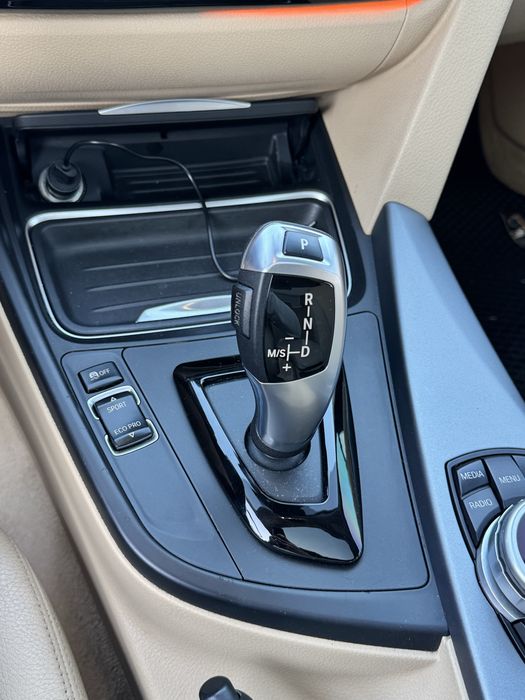 Bmw f30 328i RWD 2012