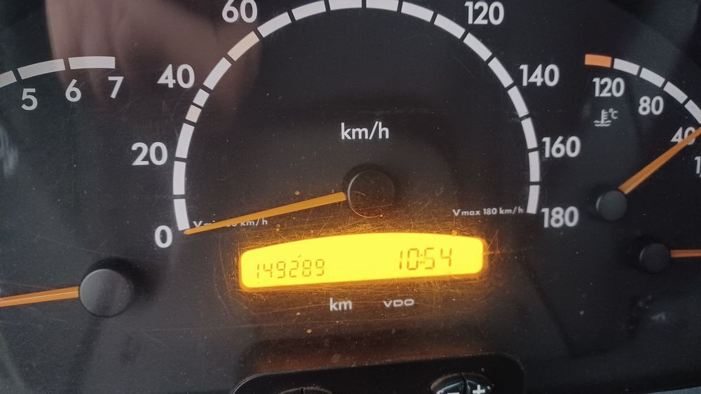 Podnośnik koszowy GSR 200T na podwoziu Mercedes Sprinter