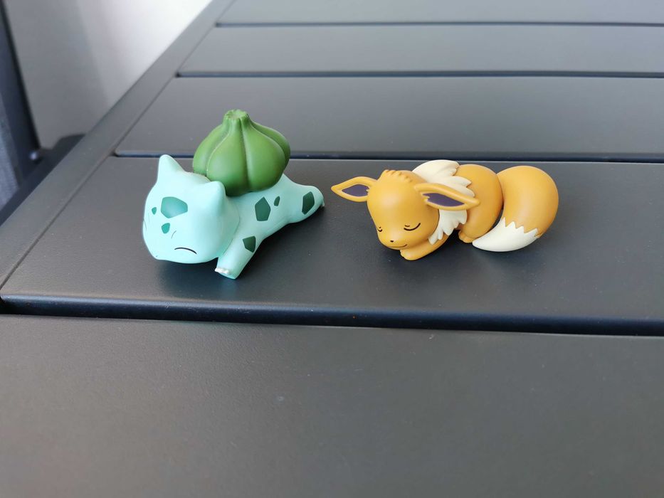 Zestaw figurek Pokemon Bulbasaur i Eevee