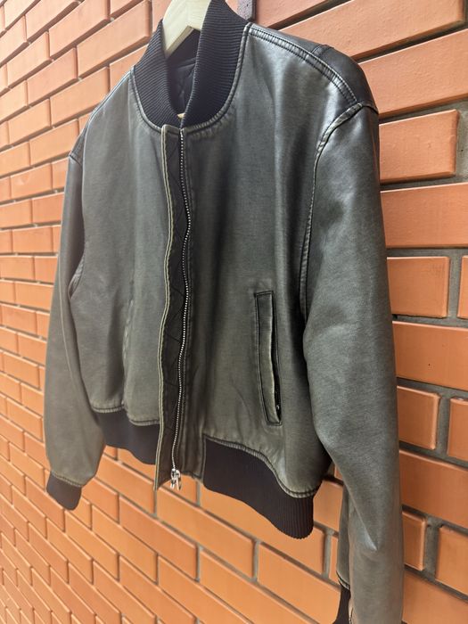 Крутезний бомбер від Mango (L)