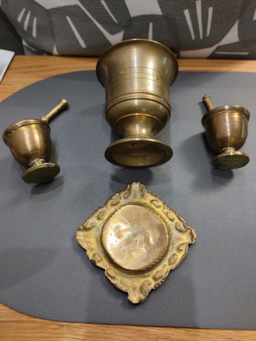 Moździerze z brązu