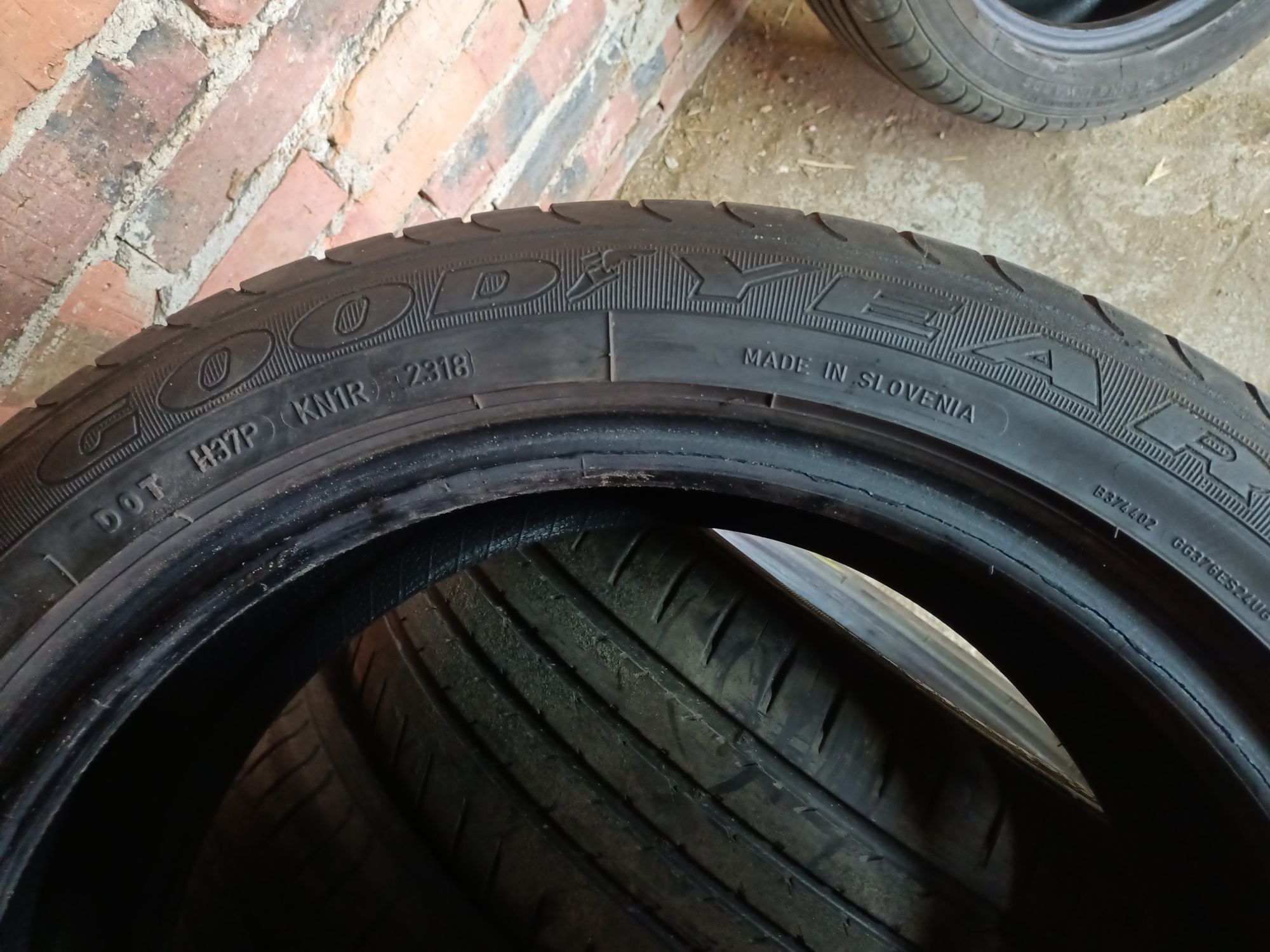 Opony letnie 4*205/ 50 R 17