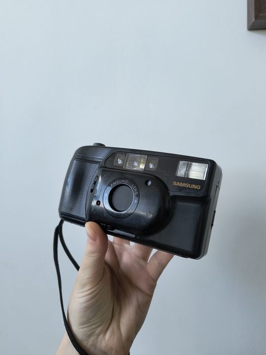 Aparat analogowy Samsung Af-220 vintage retro 35mm film, oldschool