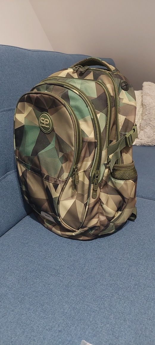 Plecak coolpack zielony brązowy geometryczny wzór