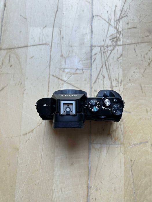 SONY Alpha A7 cyfrowy pełnoklatkowy aparat bezlusterkowy