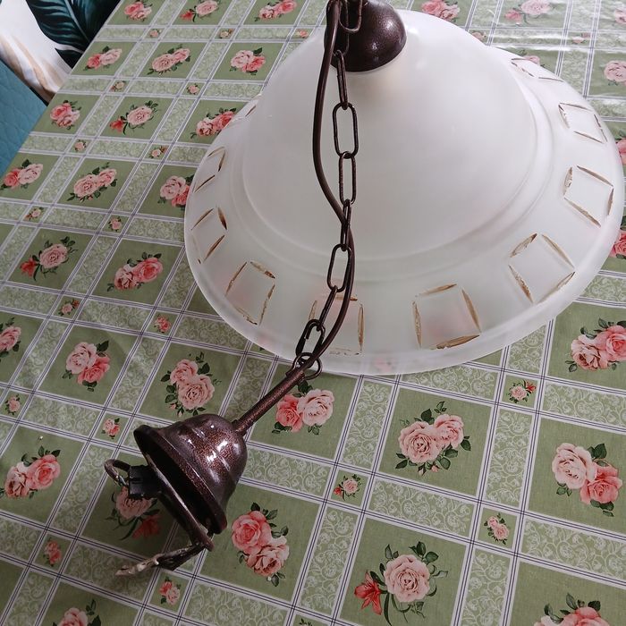 Lampa sufitowa,  żyrandol