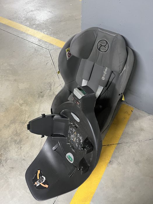 Cadeira auto e isofix cybex