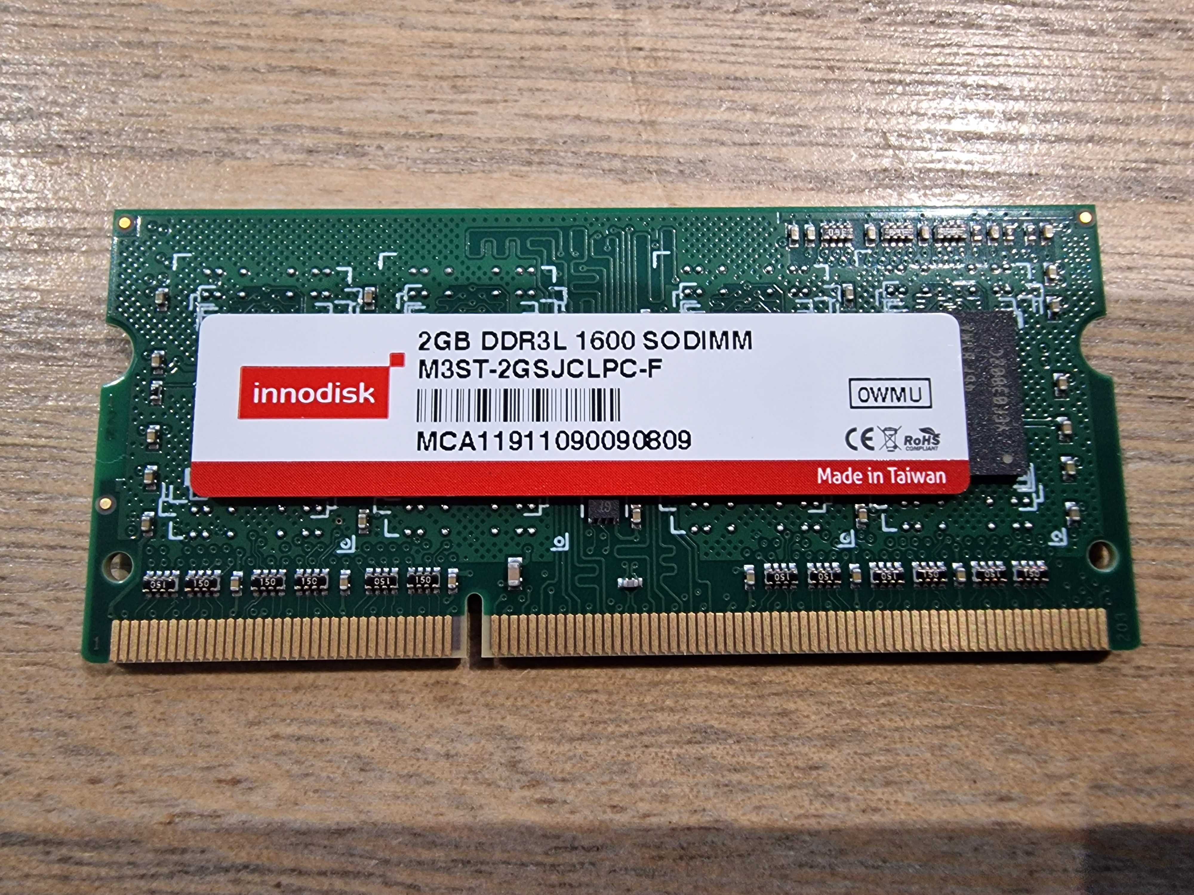 2x Módulo de memória RAM Innodisk DDR3L 1600 MHz SODIMM 204 pin