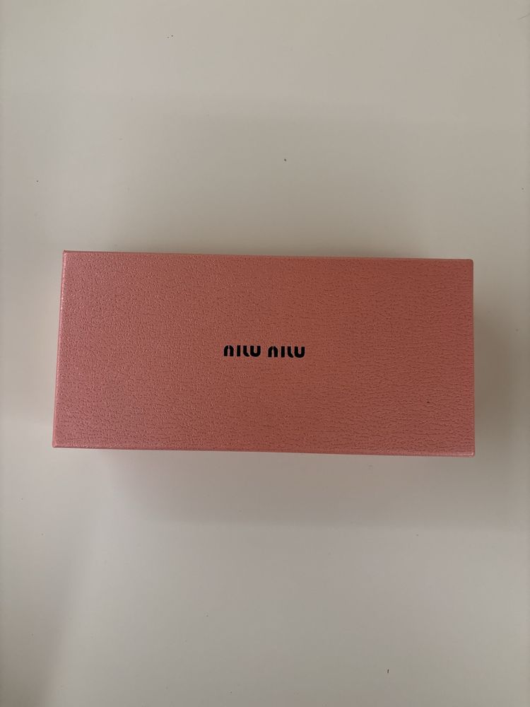 Oculos de Sol Miu Miu