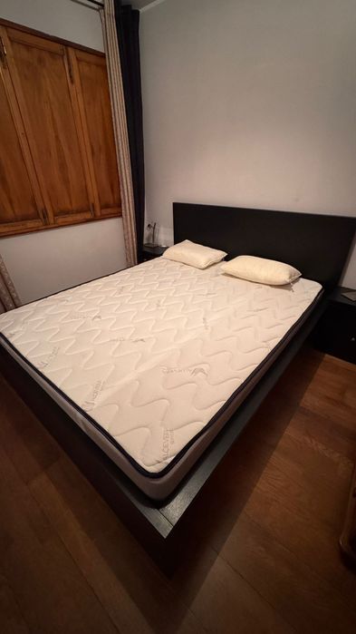 Vendo cama de casal