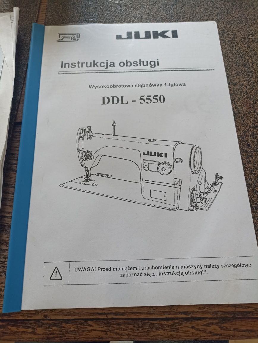 Maszyny do szycia używane.
